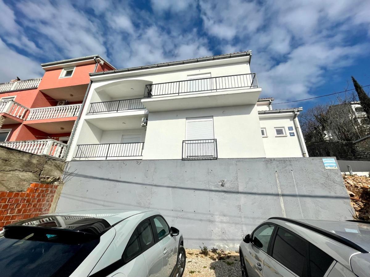 Apartments Ivana & Ante Dramalj Exterior photo